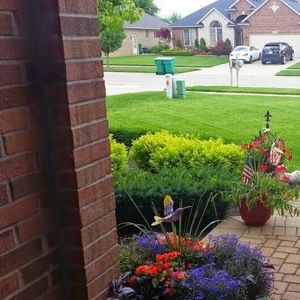 Meet your Posher, Essie